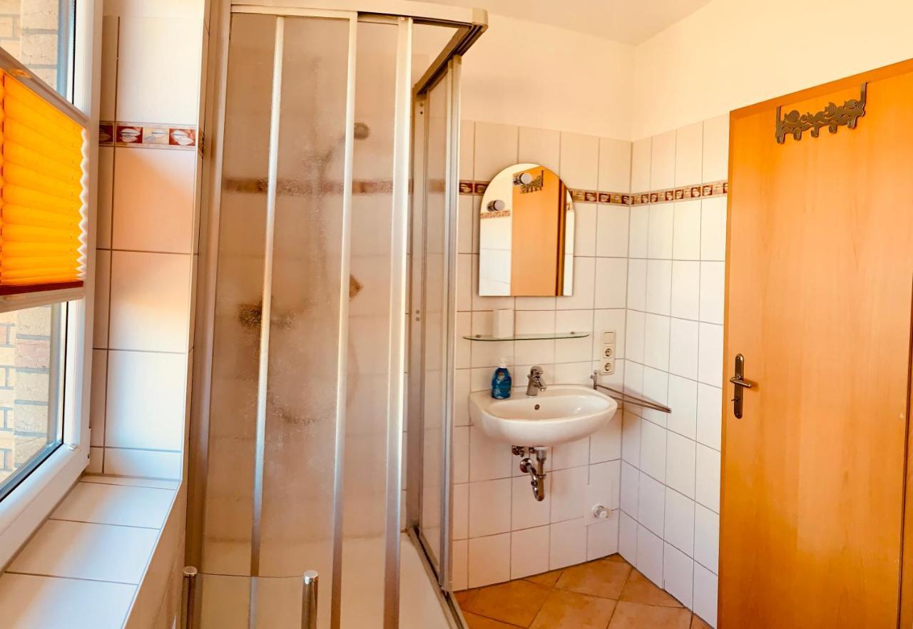 Am Apartment Glowe