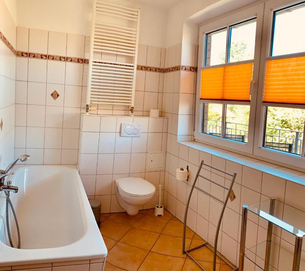 Apartment Am *